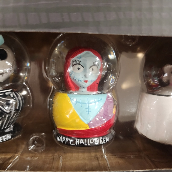 Mini Nightmare Before Christmas Snow Globes - Set of 3 Halloween Globes - Picture 3 of 8